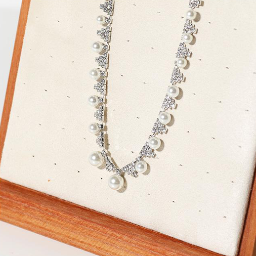 Pet Jewelry Pearl Necklace